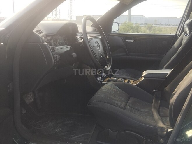 Mercedes E 230 1997, 485,390 km - 2.3 l - Sumqayıt