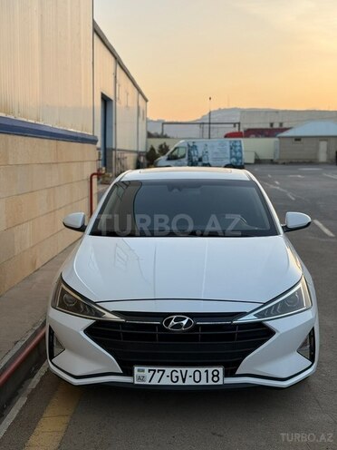 Hyundai Elantra 2019, 180,742 km - 2.0 l - Bakı