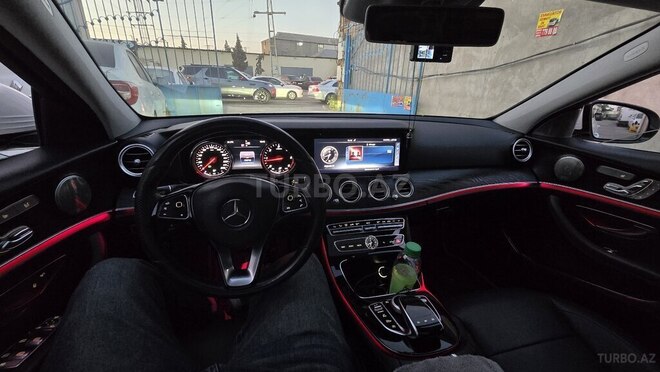 Mercedes E 220 d 2017, 180,000 km - 2.0 l - Bakı