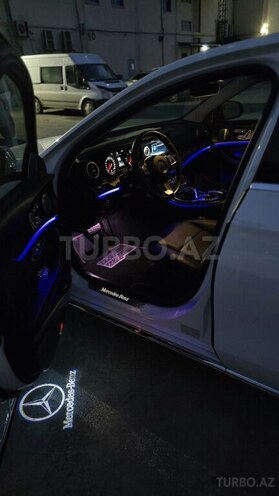 Mercedes E 220 d 2017, 180,000 km - 2.0 l - Bakı