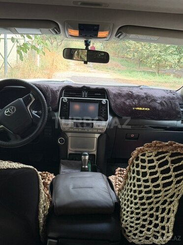 Toyota Land Cruiser Prado 2019, 129,000 km - 3.0 l - Naxçıvan