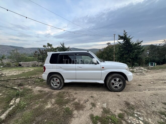 Mitsubishi Pajero io 2000, 371,000 km - 2.0 л - Yardımlı