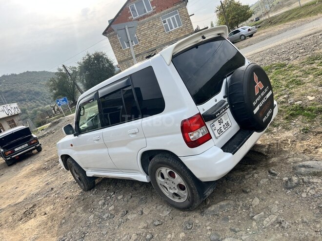 Mitsubishi Pajero io 2000, 371,000 km - 2.0 л - Yardımlı