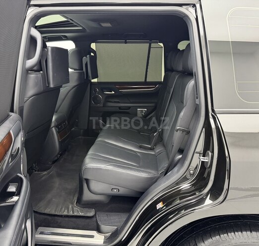 Lexus LX 570 2018, 45,400 km - 5.7 l - Bakı
