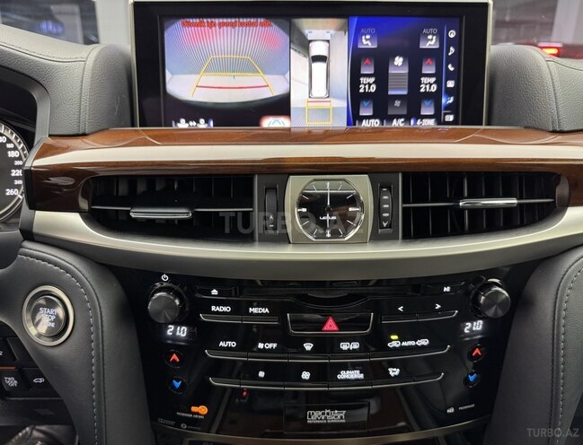 Lexus LX 570 2018, 45,400 km - 5.7 l - Bakı