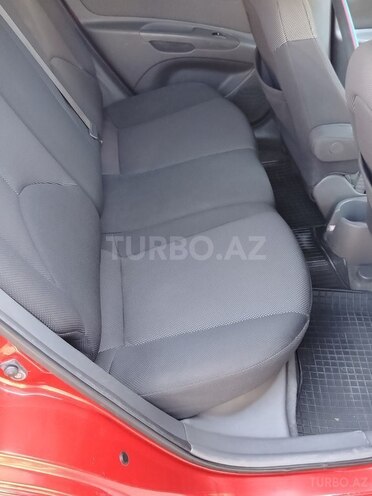 Kia Rio 2005, 330,000 km - 1.4 l - Göyçay