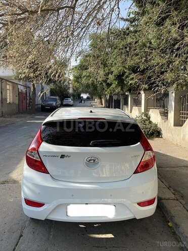 Hyundai Accent 2015, 165,826 km - 1.6 л - Bakı