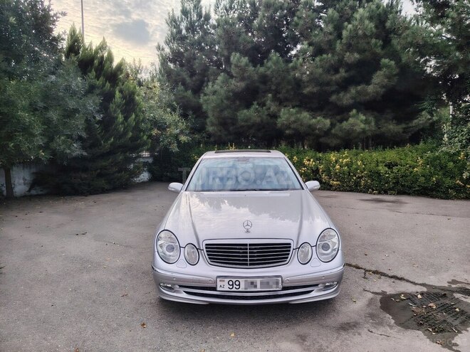 Mercedes E 220 2003, 355,000 km - 2.2 л - Sabirabad