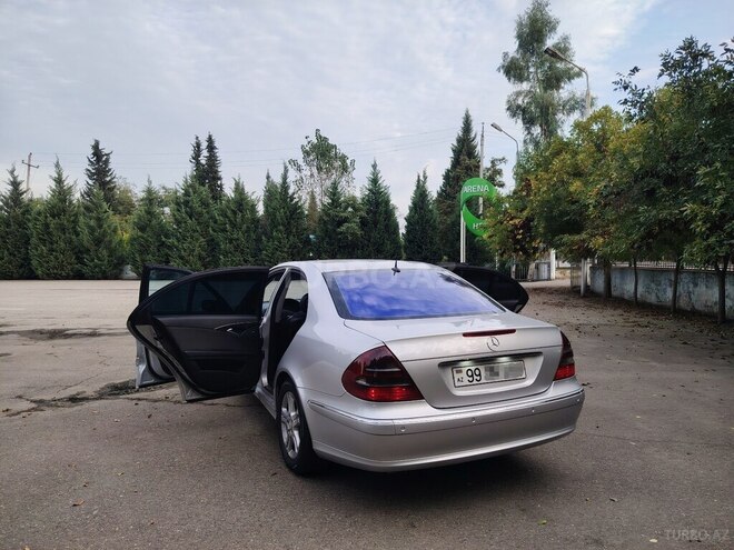 Mercedes E 220 2003, 355,000 km - 2.2 л - Sabirabad