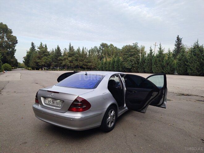 Mercedes E 220 2003, 355,000 km - 2.2 л - Sabirabad