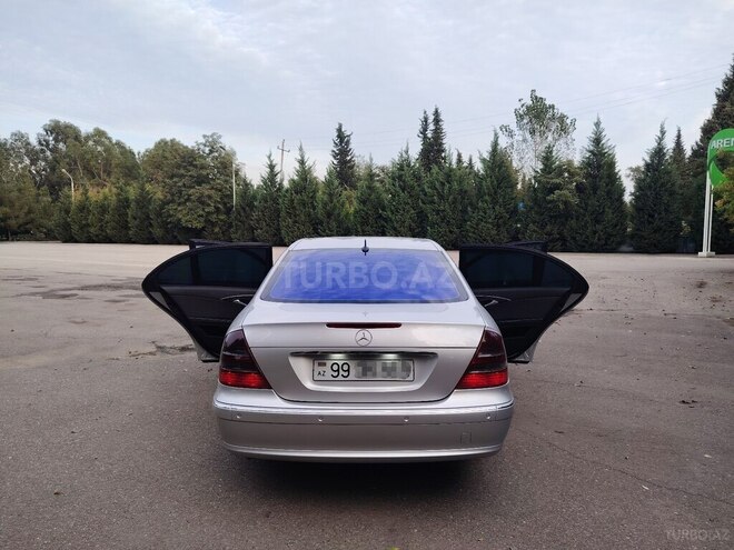 Mercedes E 220 2003, 355,000 km - 2.2 л - Sabirabad