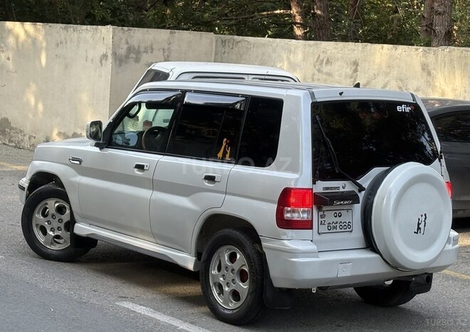 Mitsubishi Pajero io 2000, 245,000 km - 1.8 l - Bakı