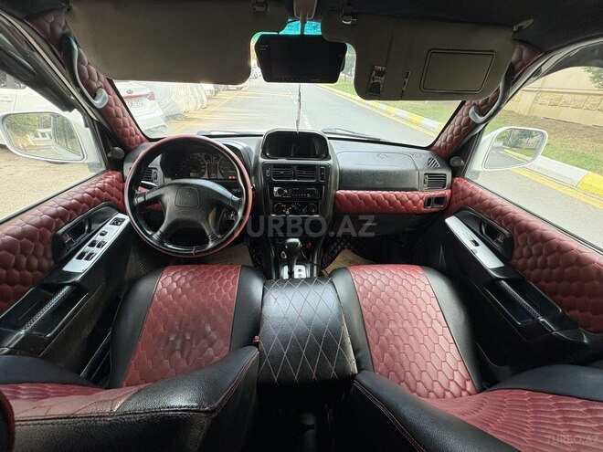 Mitsubishi Pajero io 2000, 245,000 km - 1.8 l - Bakı