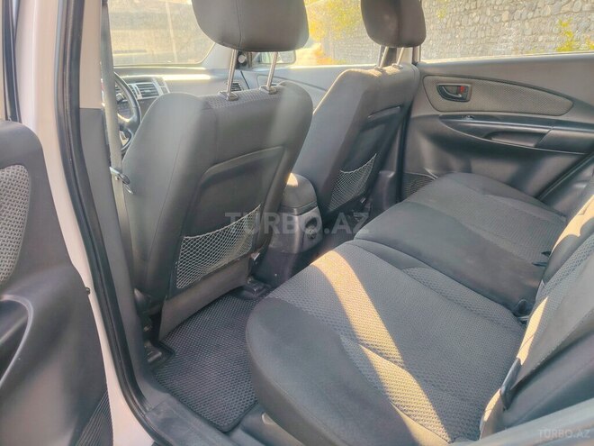 Hyundai Tucson 2008, 265,000 km - 2.0 l - İsmayıllı