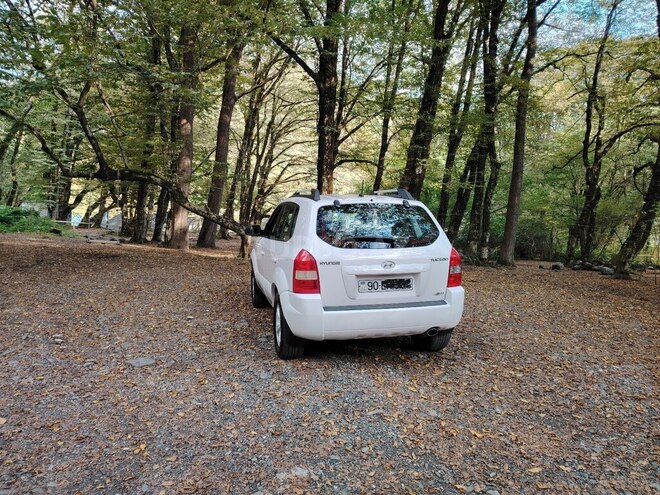 Hyundai Tucson 2008, 265,000 km - 2.0 l - İsmayıllı