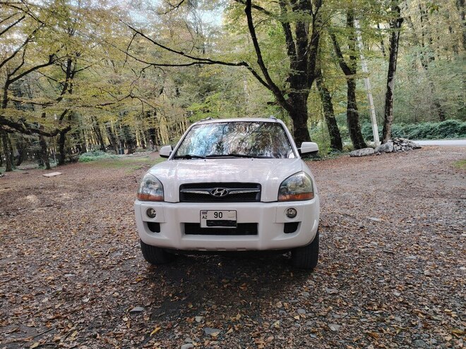 Hyundai Tucson 2008, 265,000 km - 2.0 l - İsmayıllı