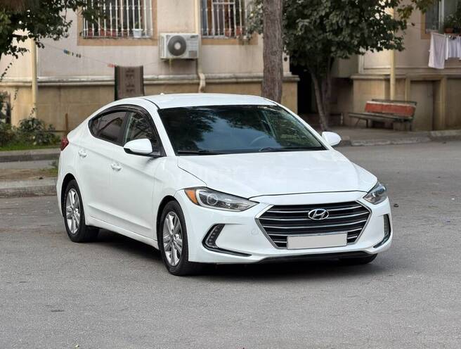Hyundai Elantra 2017, 230,000 km - 2.0 l - Bakı