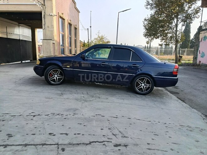 Mercedes C 200 1995, 300,028 km - 2.0 л - Gəncə