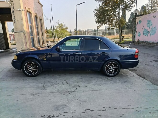 Mercedes C 200 1995, 300,028 km - 2.0 л - Gəncə