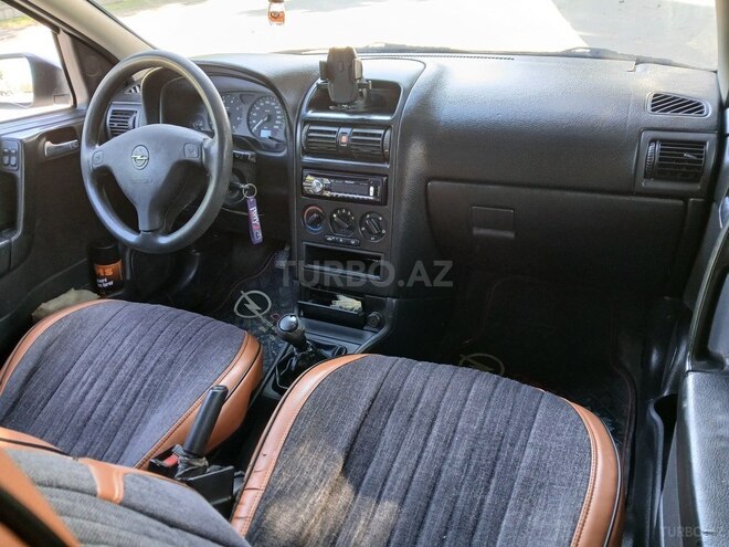 Opel Astra 1999, 446,787 km - 1.6 l - Quba