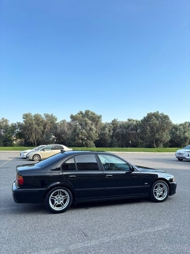 BMW 525 2000, 250,000 km - 2.5 л - Ağsu