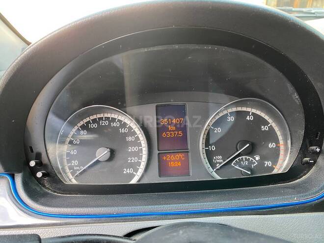 Mercedes  2007, 351,407 km - 2.1 l - Bakı