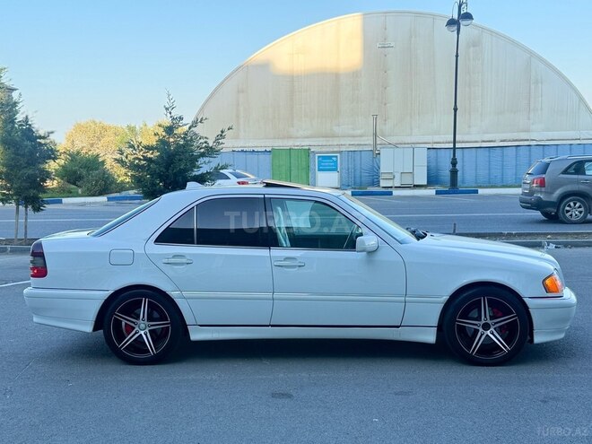 Mercedes C 230 1999, 218,126 km - 2.3 l - Bakı