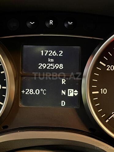 Mercedes ML 350 4MATIC 2005, 292,598 km - 3.5 л - Bakı