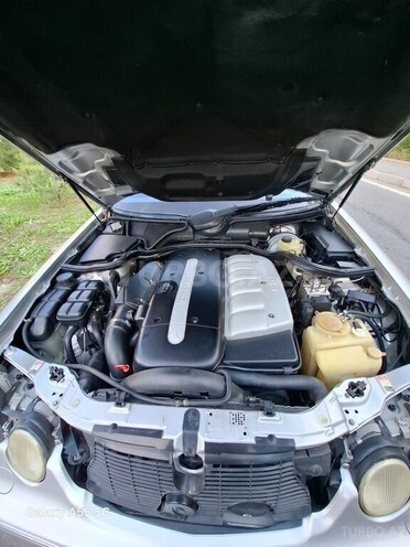 Mercedes E 320 1999, 380,000 km - 3.2 l - Bakı