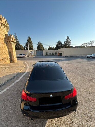BMW 320 2015, 295,000 km - 2.0 л - Bakı