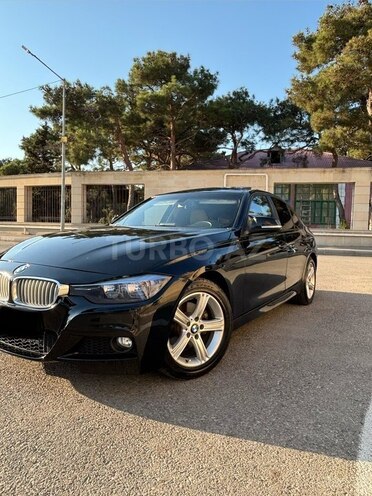 BMW 320 2015, 295,000 km - 2.0 л - Bakı