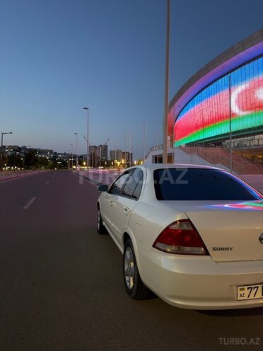 Nissan Sunny 2011, 218,000 km - 1.6 l - Bakı