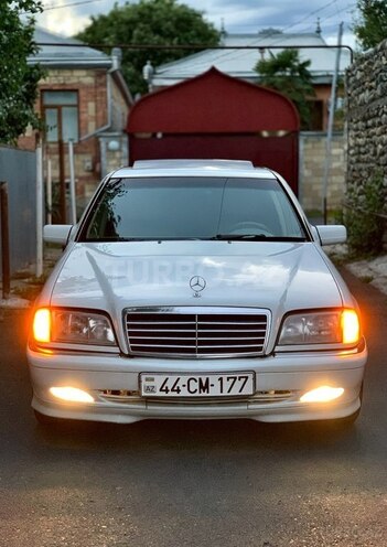 Mercedes C 230 1998, 233,000 km - 2.3 l - Balakən