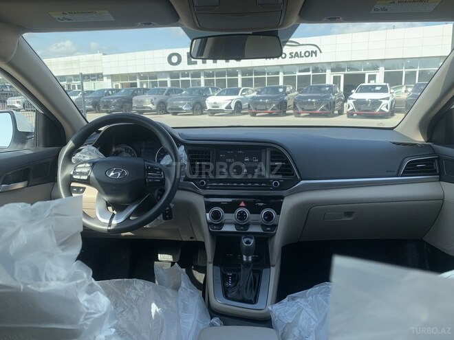Hyundai Elantra 2019, 113,000 km - 2.0 l - Bakı