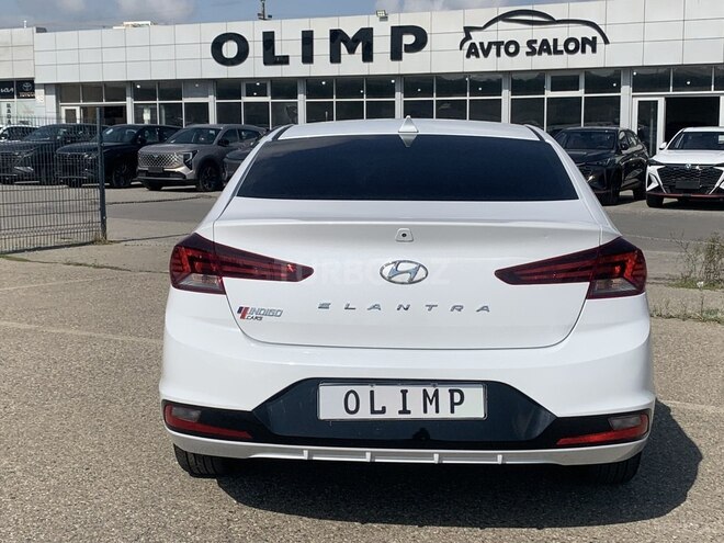 Hyundai Elantra 2019, 113,000 km - 2.0 l - Bakı