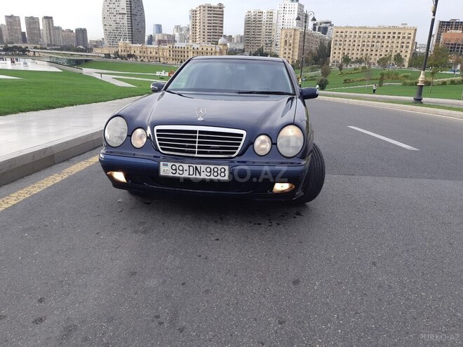 Mercedes E 240 2000, 378,354 km - 2.4 л - Bakı