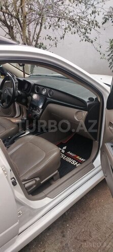 Mitsubishi Outlander 2003, 31,289 km - 2.4 l - Bakı