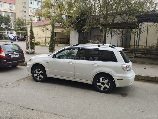 Mitsubishi Outlander 2003, 31,289 km - 2.4 l - Bakı