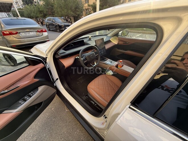 Changan Eado 2025, 1,800 km - 1.5 l - Bakı