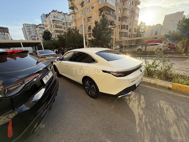 Changan Eado 2025, 1,800 km - 1.5 l - Bakı