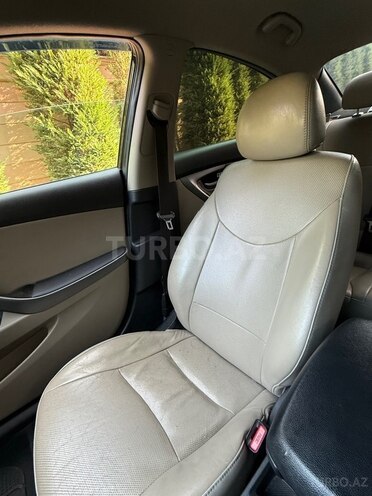 Hyundai Elantra 2014, 143,600 km - 1.8 л - Bakı