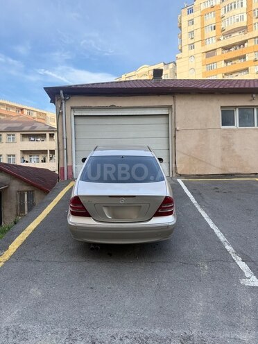 Mercedes C 240 2001, 356,000 km - 2.6 l - Bakı