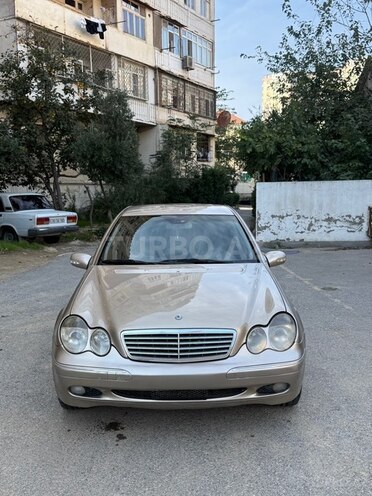Mercedes C 240 2001, 356,000 km - 2.6 l - Bakı