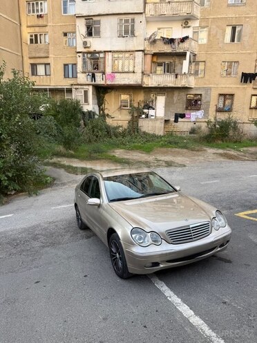 Mercedes C 240 2001, 356,000 km - 2.6 l - Bakı