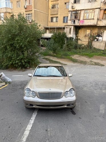 Mercedes C 240 2001, 356,000 km - 2.6 l - Bakı