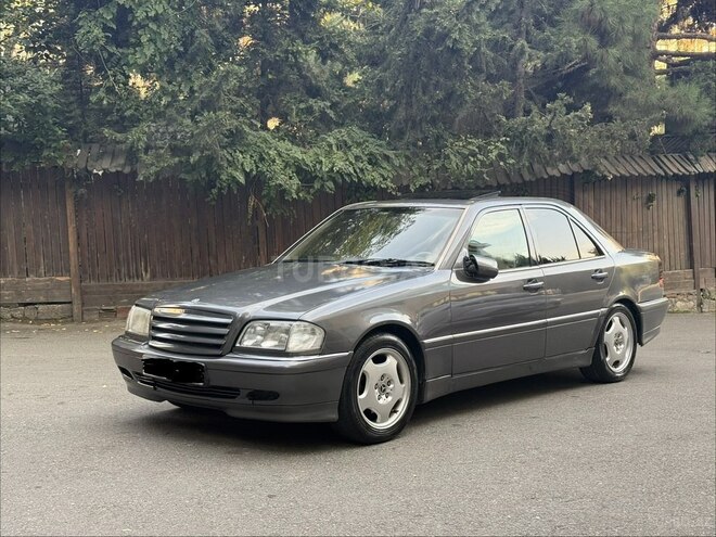 Mercedes C 280 1997, 225,450 km - 2.8 l - Bakı