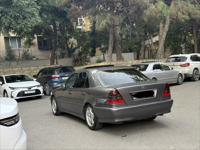 Mercedes C 280 1997, 225,450 km - 2.8 l - Bakı