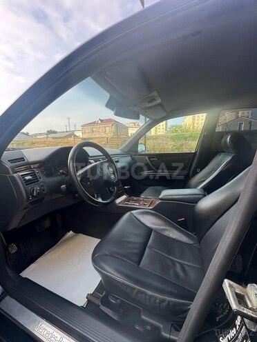 Mercedes E 240 2001, 320,000 km - 2.4 л - Bakı
