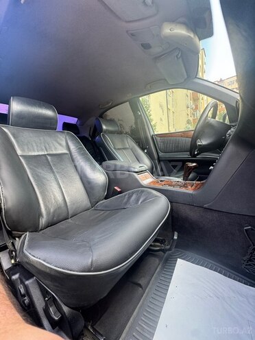 Mercedes E 240 2001, 320,000 km - 2.4 л - Bakı