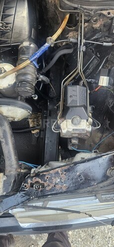 Mercedes  1990, 245,000 km - 2.0 l - Bakı